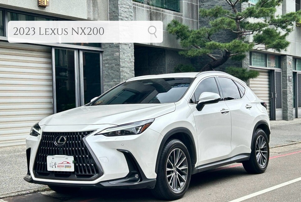 2023 Lexus NX 200豪華版